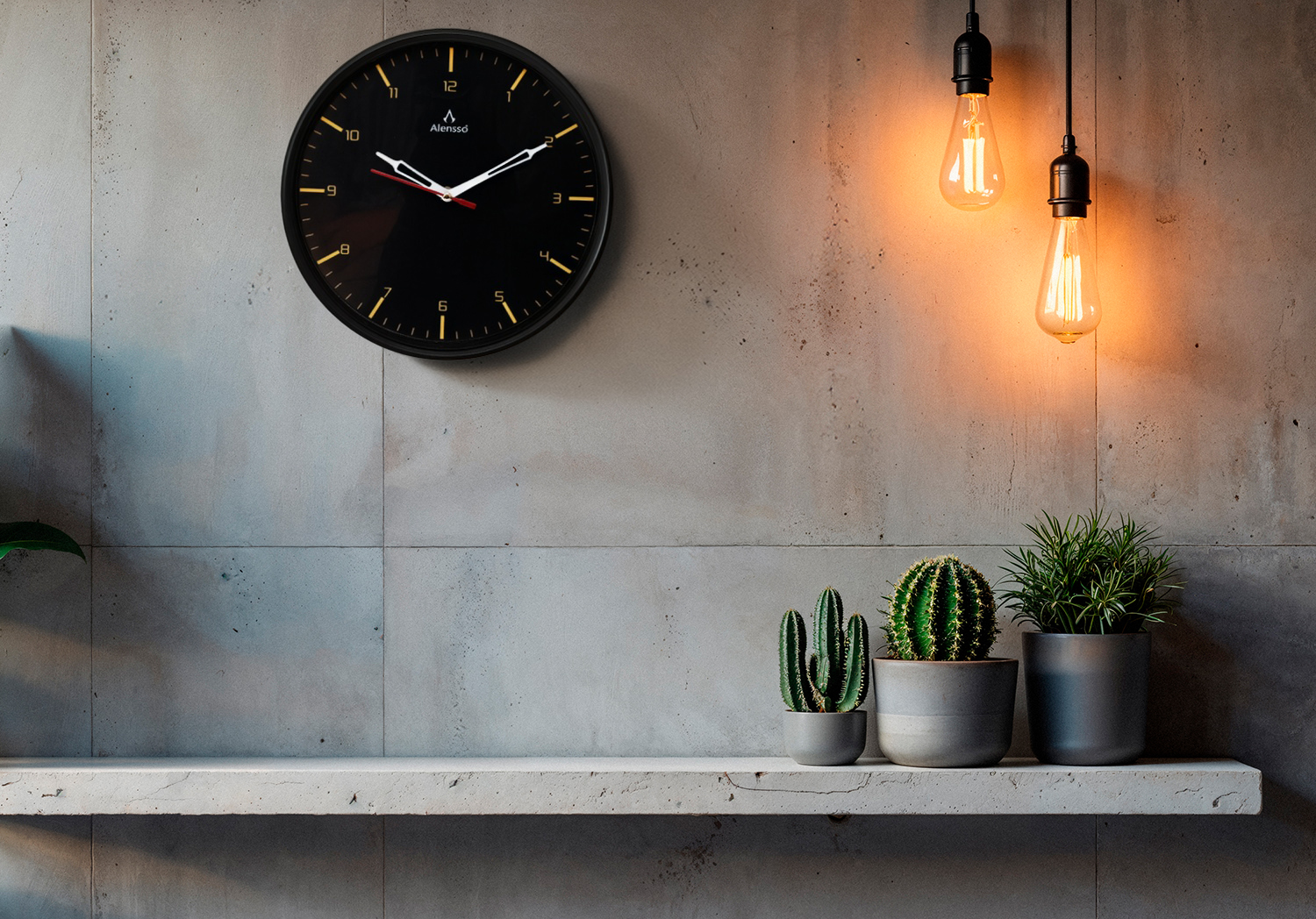 Alensso Model 900 Round Wall Clock with Elegant Dial
